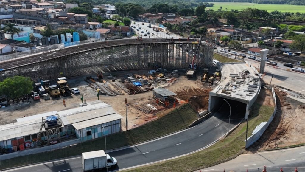 Nova etapa de obra na Av. Sebastião Gualberto deve impactar trânsito em São José dos Campos - Notícia sobre Trânsito e Estradas