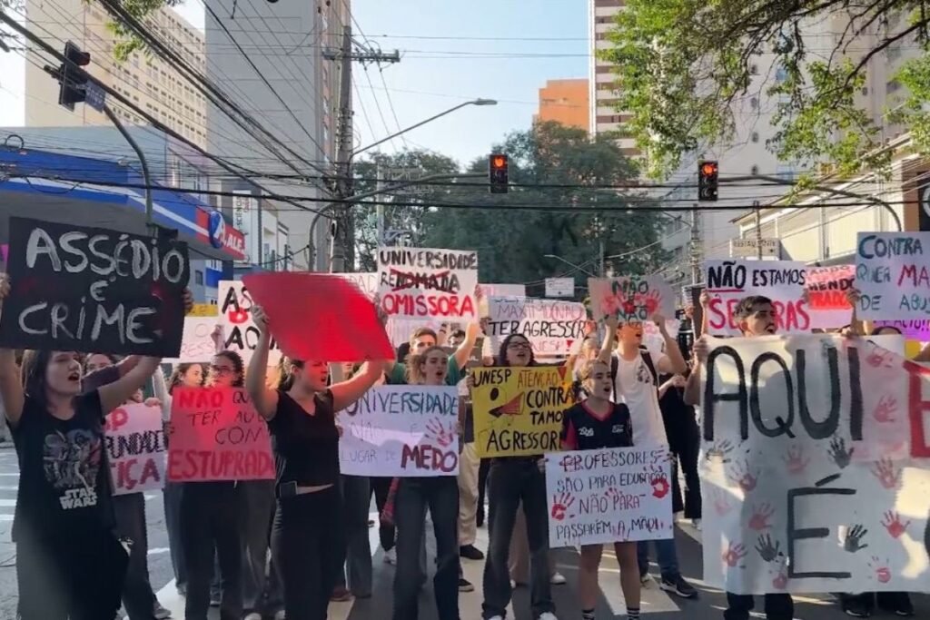 Unesp: estudantes exigem apuração de denúncia de abuso sexual em Segurança