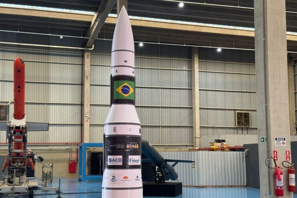 Brasil cria foguete nacional que pode lançar satélites sem auxílio externo em Tecnologias