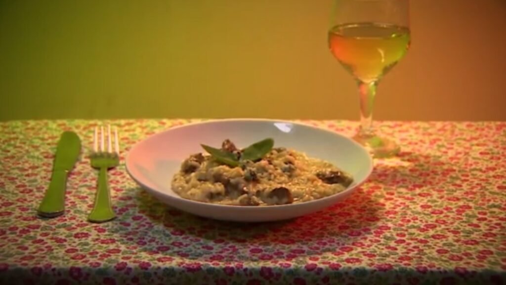 Toque do Chef: Aprenda a preparar risoto de filé com gorgonzola em Gastronomia