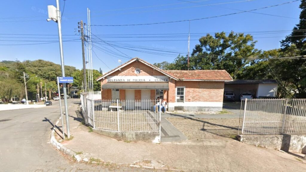 Mulher é internada em estado grave após ser espancada e enforcada em Vargem 5 Mulher é internada em estado grave após ser espancada e enforcada em Vargem em Segurança