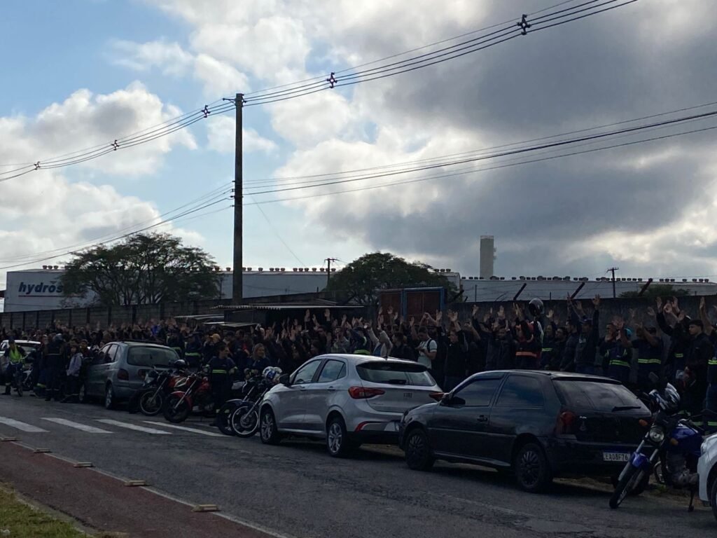 Após estado de greve, terceirizada da Alstom confirma 400 demissões em Taubaté em Segurança