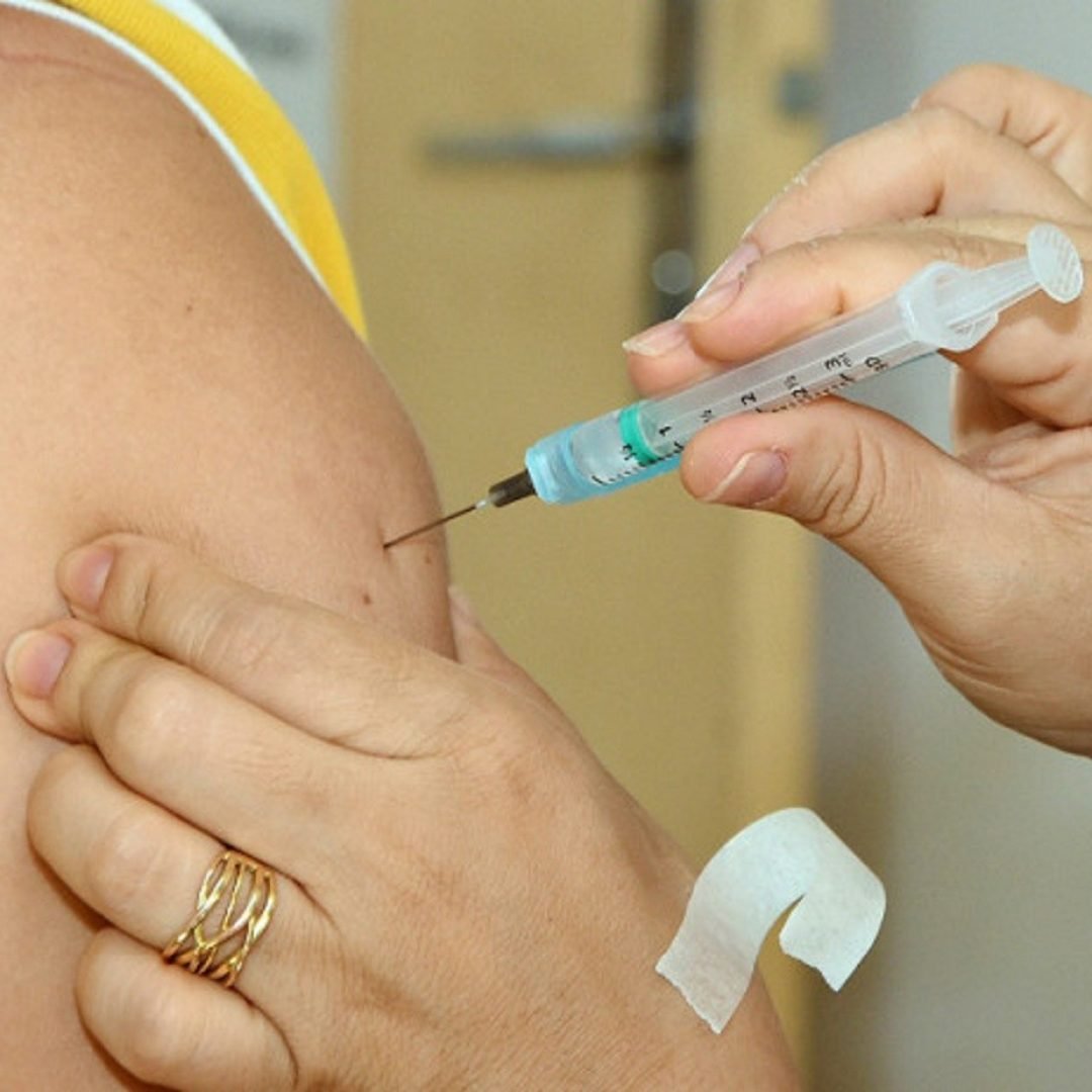 Vacinação contra dengue é expandida em Bragança Paulista em Saúde
